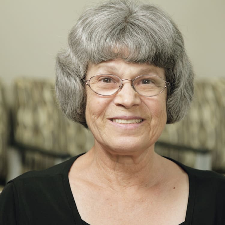 Susan full arch hiawatha ia facewall