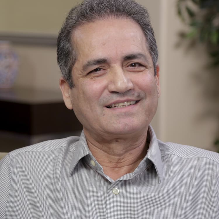 Dr. Fanian refers his patients to Fresno Oral Maxillofacial Surgery & Dental Implant Center