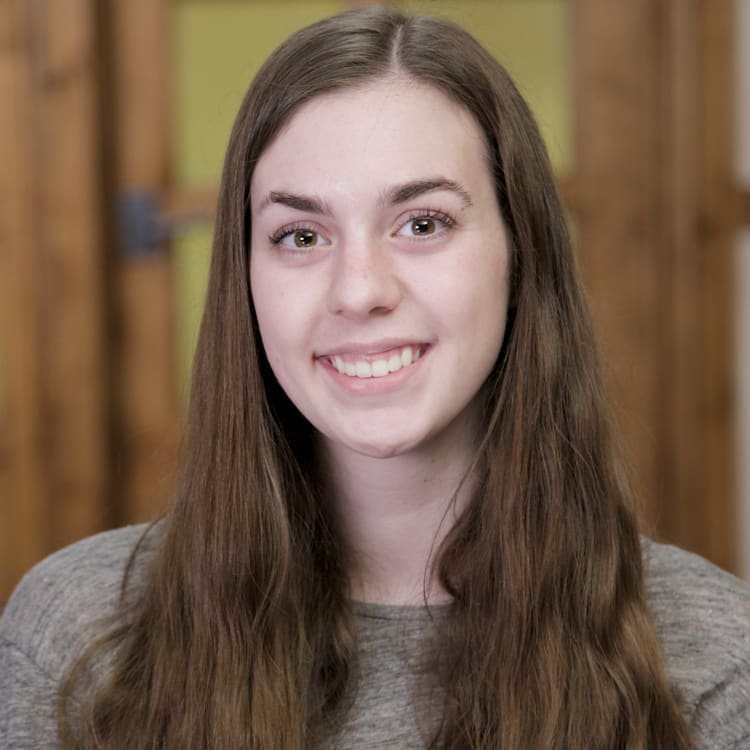 Kate got her wisdom teeth removed at Utah Surgical Arts in Payson, UT