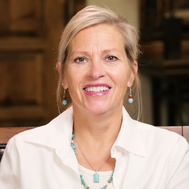 Robyn's sons had their wisdom teeth extracted at Utah Surgical Arts in South Jordan, UT