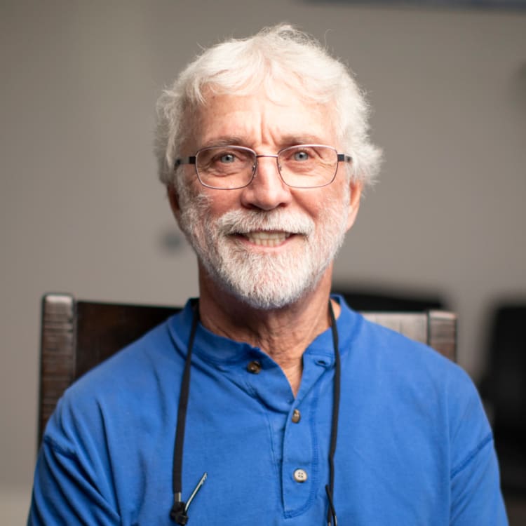 Steve all on 4 testimonial facewall