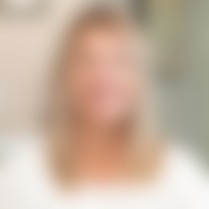 Katie di testimonial facewall