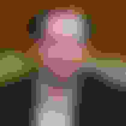 Daniel dental implants  facewall