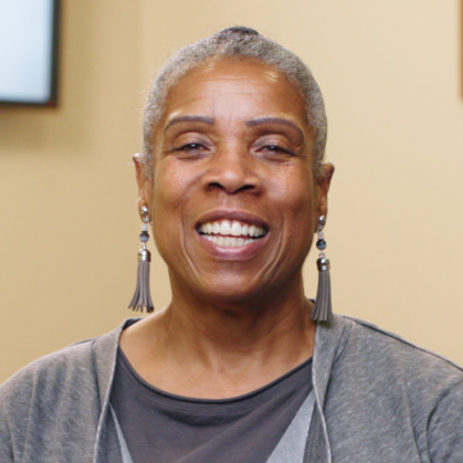 Carolyn di 2 testimonial facewall