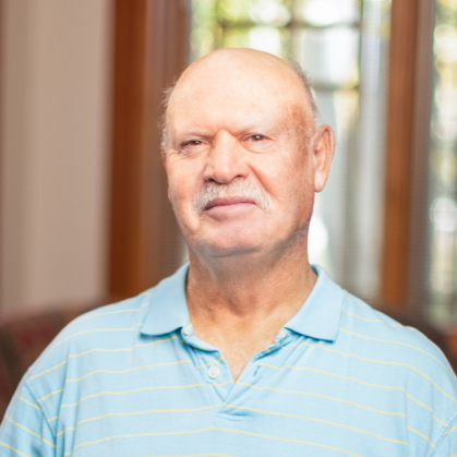 Wally ext di testimonial facewall