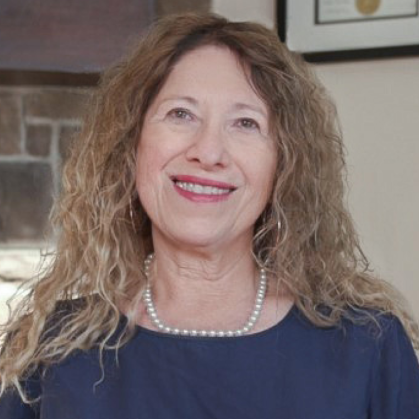 Debbie di testimonial facewall