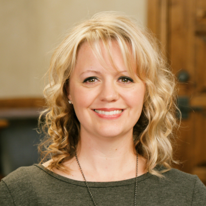 Annie got a dental implant at Utah Surgical Arts in Provo, UT