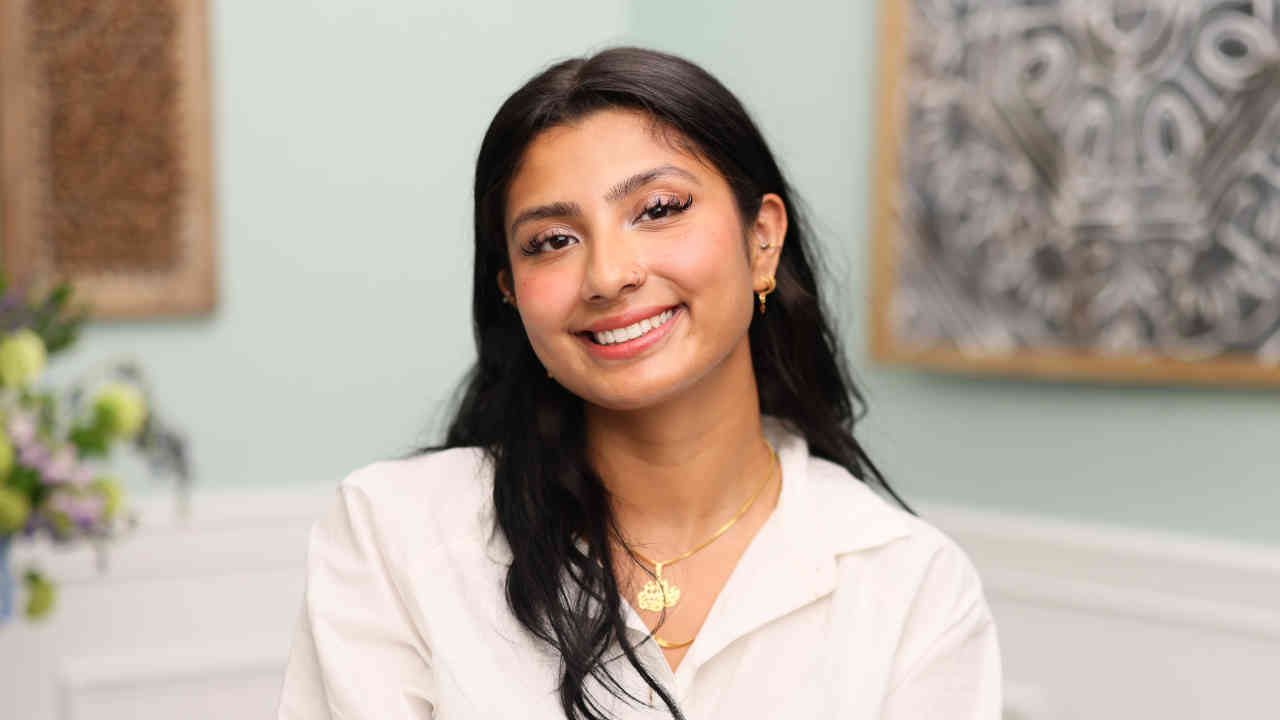 portrait image of aisha after wisdom teeth removal