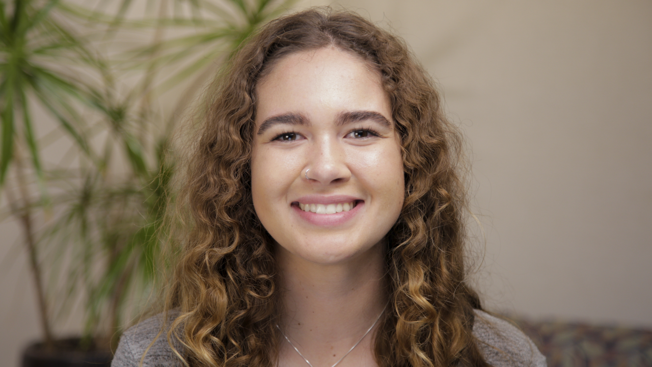 portrait image of anna after wisdom teeth removal