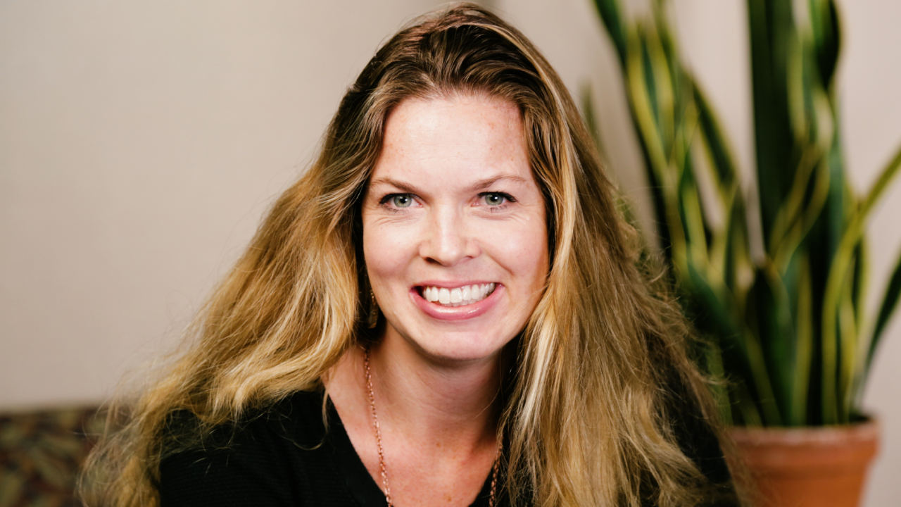 portrait image of glynis after wisdom teeth removal