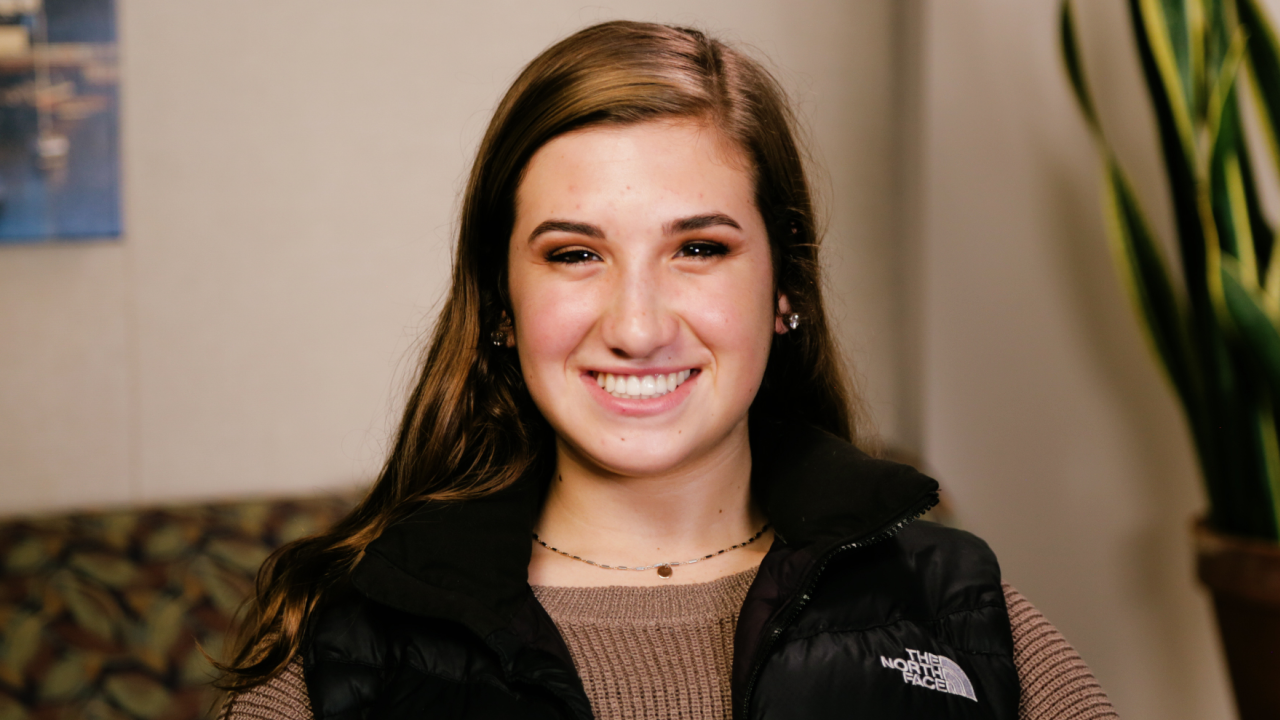 portrait image of jacey after wisdom teeth removal