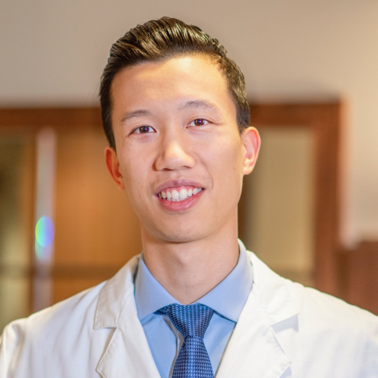 About doctor huang