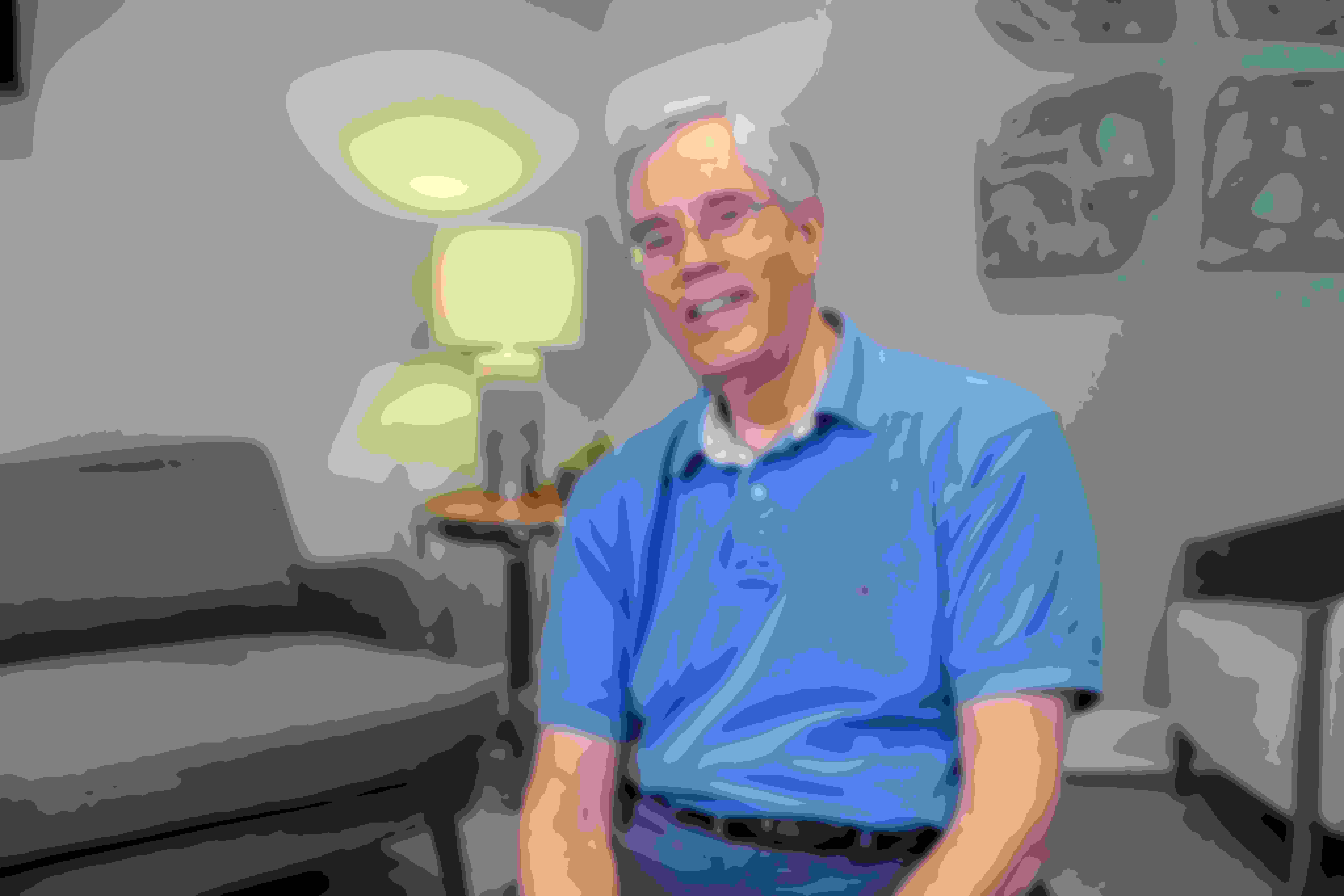 George EXT DI BG desktop.