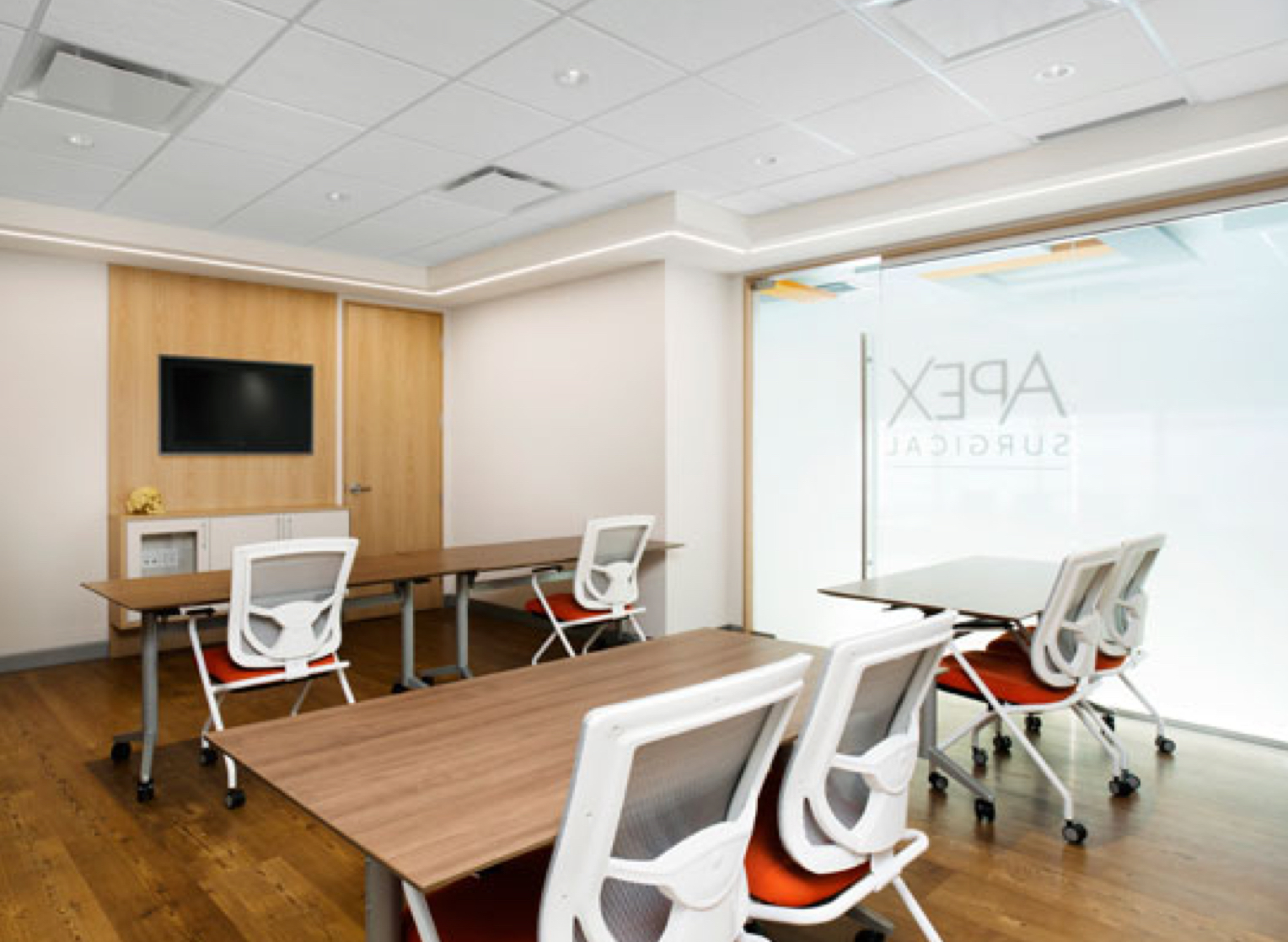 About us office slider 3