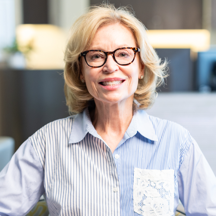 Kathy testimonial facewall