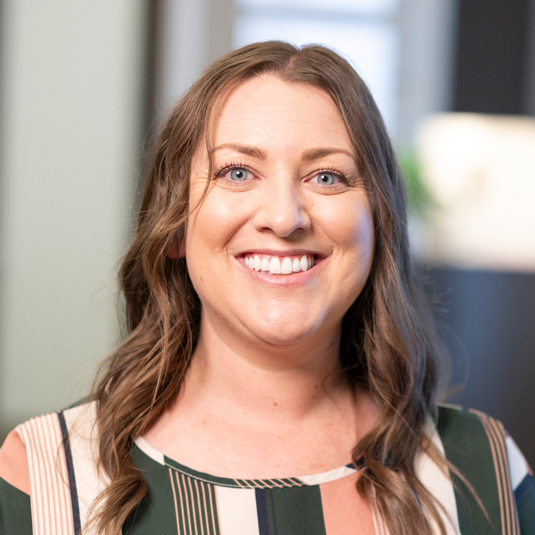 Robyn Secret Pro facewall