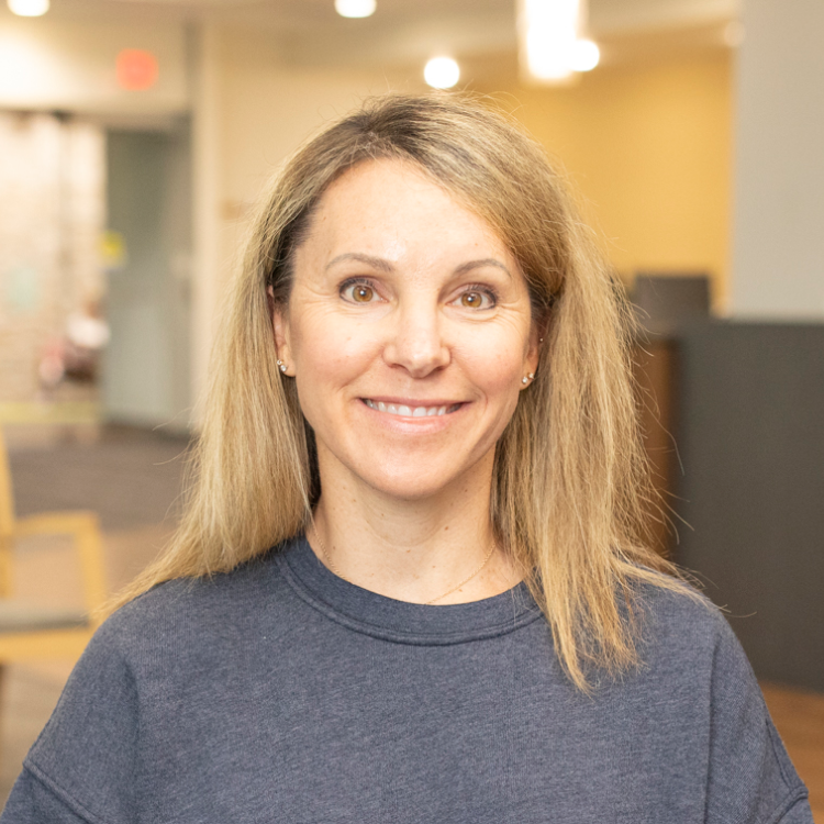 Julie ext testimonial facewall