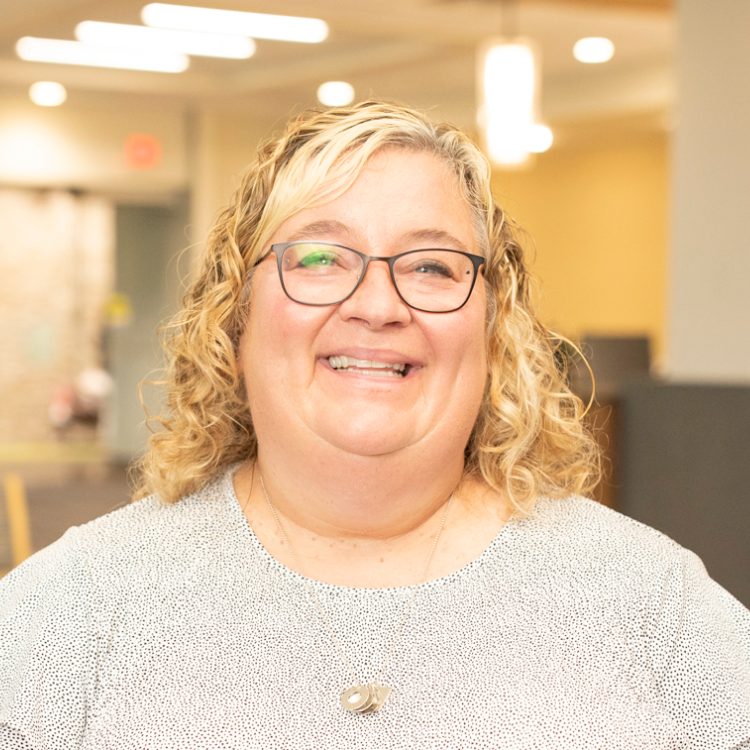 Kristen ext bg sl di testimonial facewall