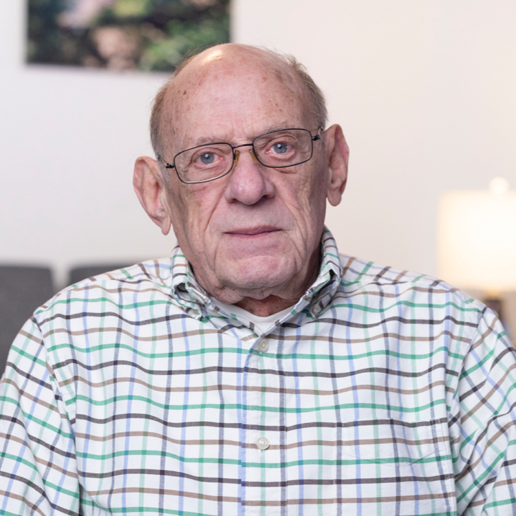 Testimonial facewall mike di