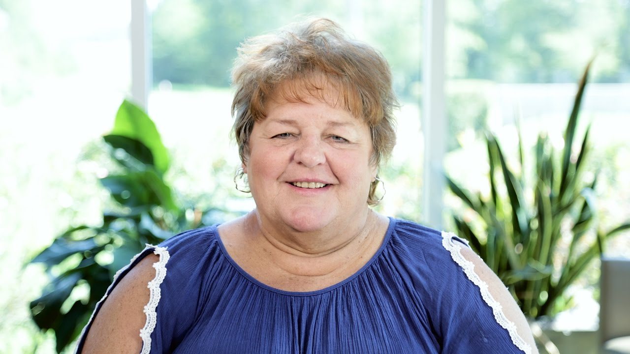 Dental Implants in Jerri  desktop