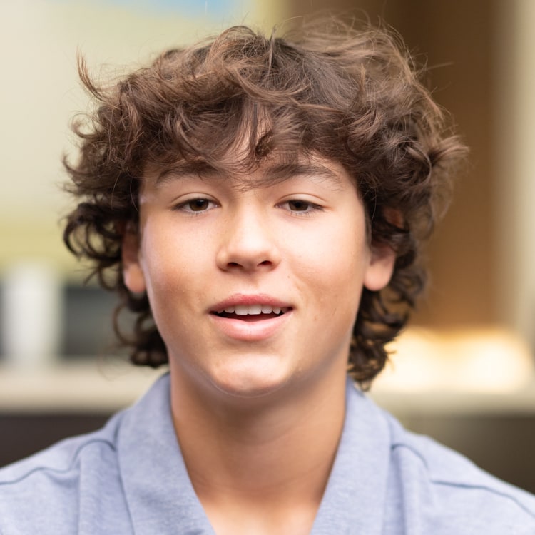 Jack Braces facewall