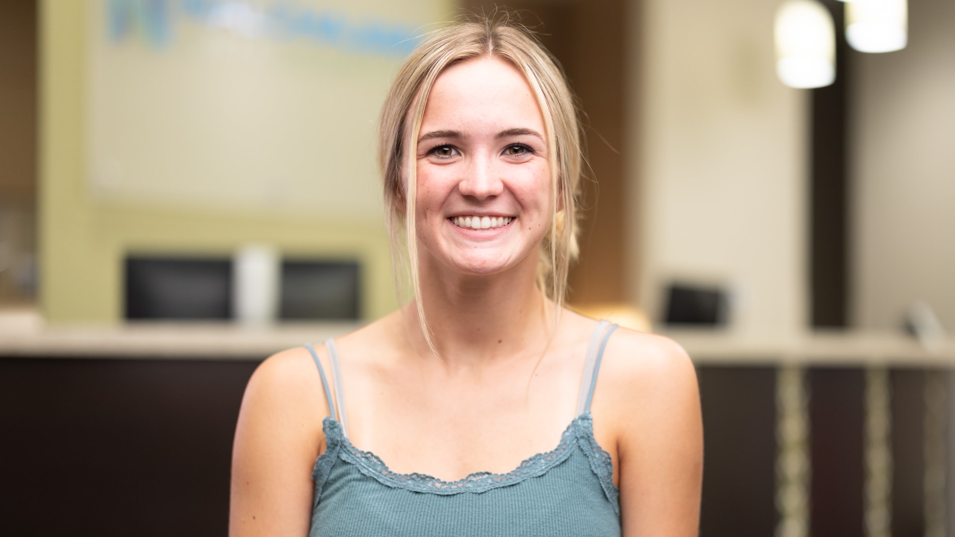 Olivia FullTreatment desktop