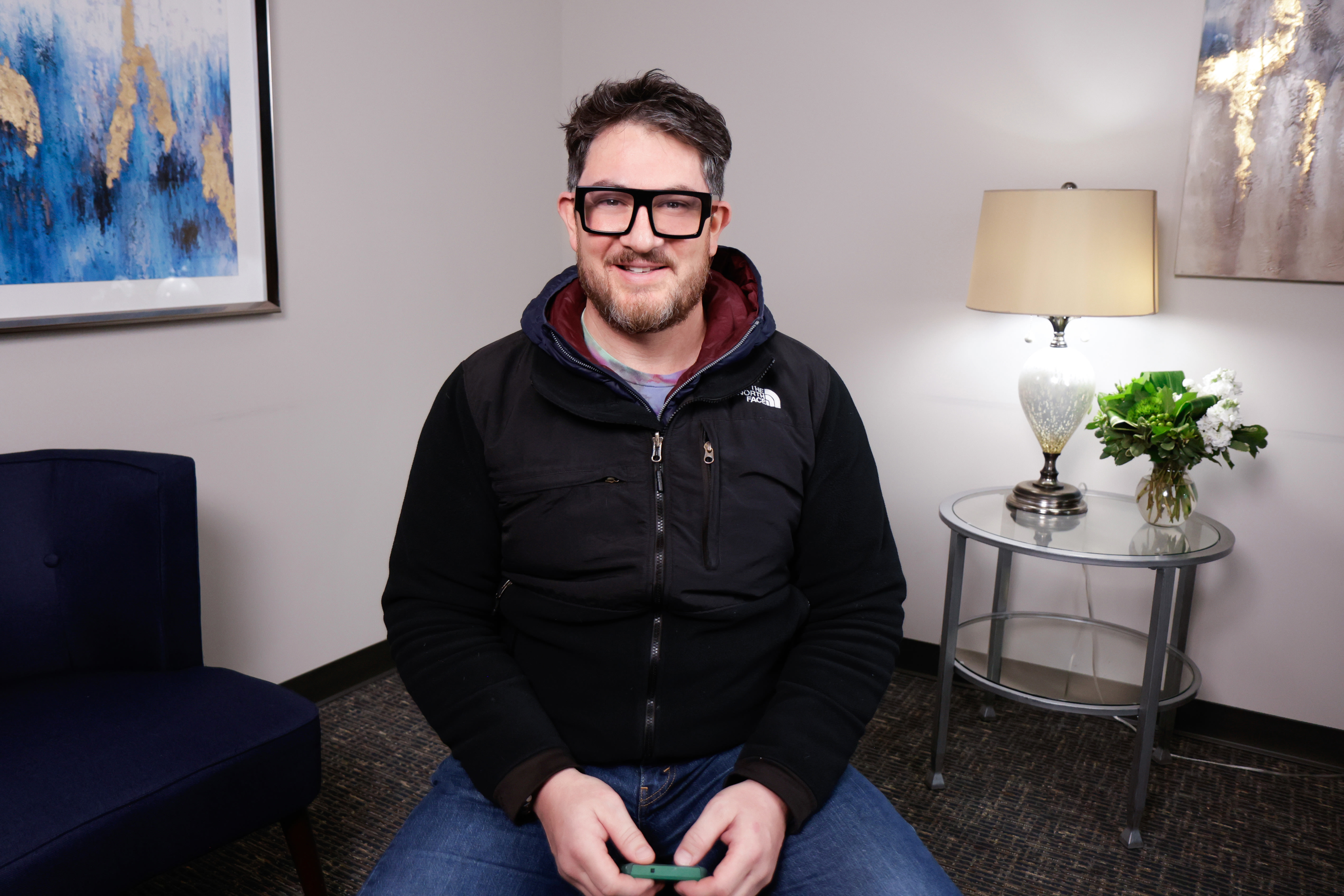 Jason EXT BG DI desktop