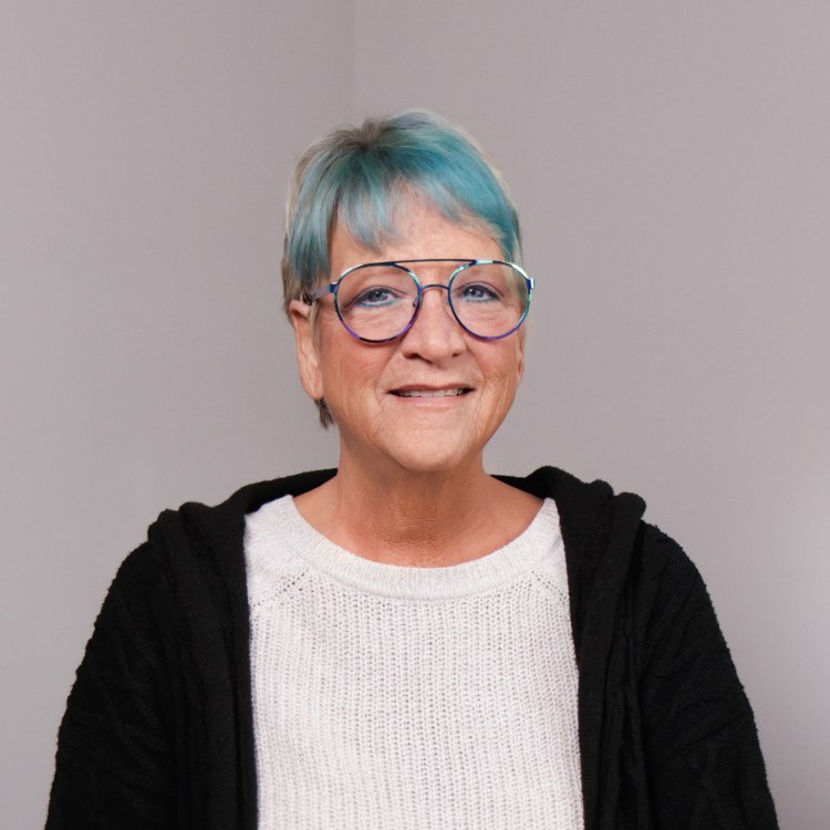 Kelli EXT BG DI facewall