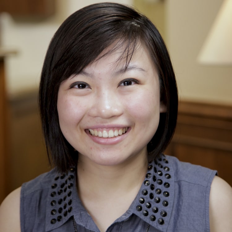 Sheryl underwent wisdom teeth removal at Pacific Northwest Oral & Maxillofacial Surgeons