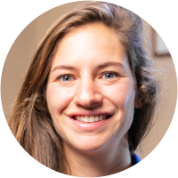 Zoe bg di ext testimonial facewall