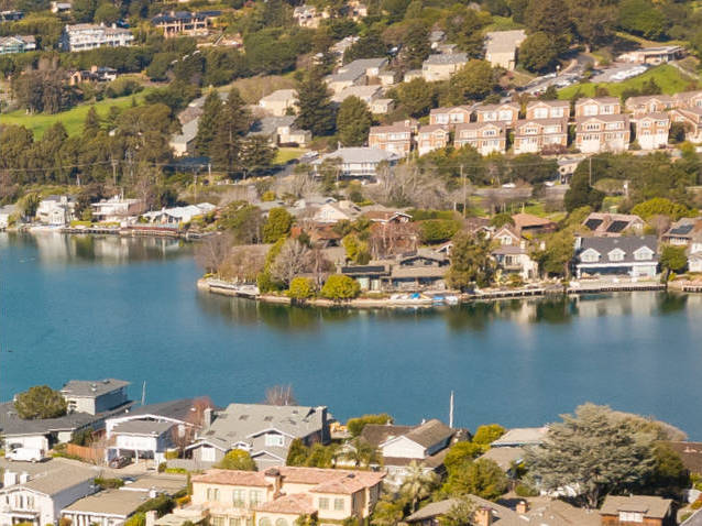 Voices query top strip image 4