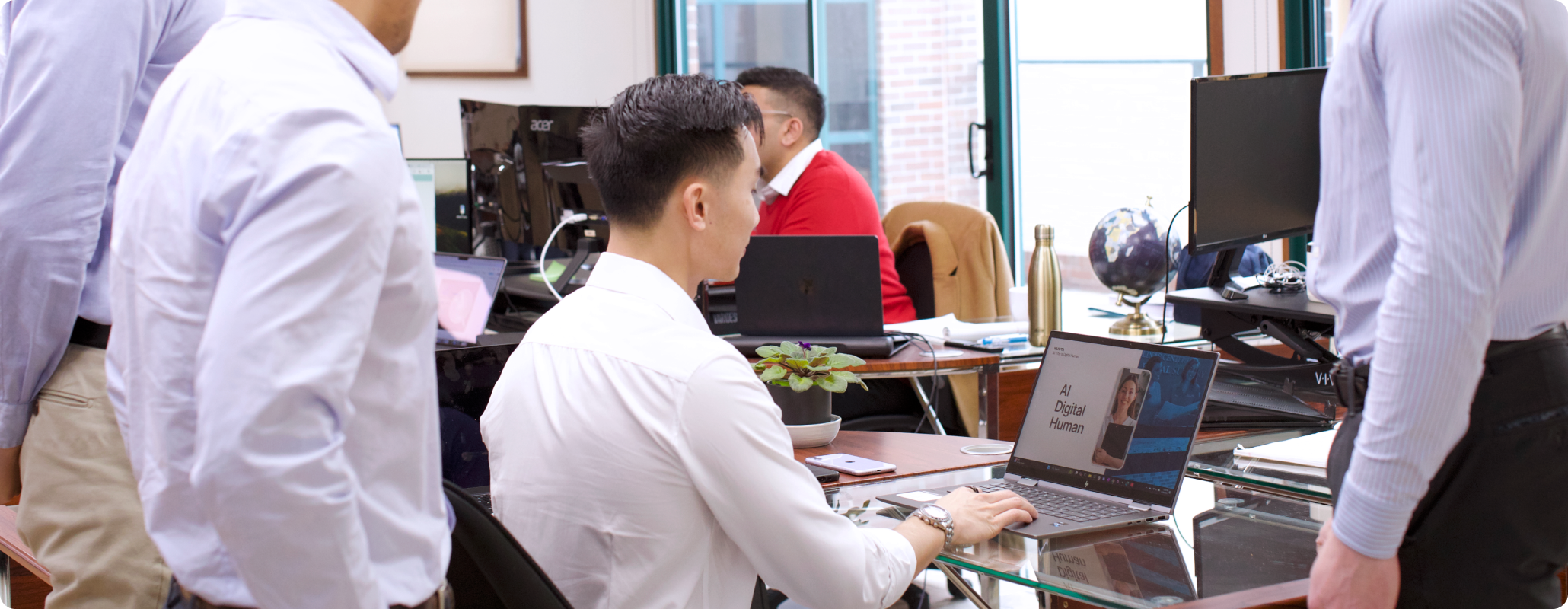 Nuvolum service techonology and innovation hero