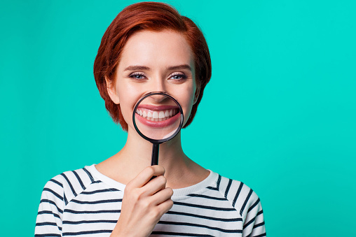 How Are Cracked or Chipped Teeth Repaired?