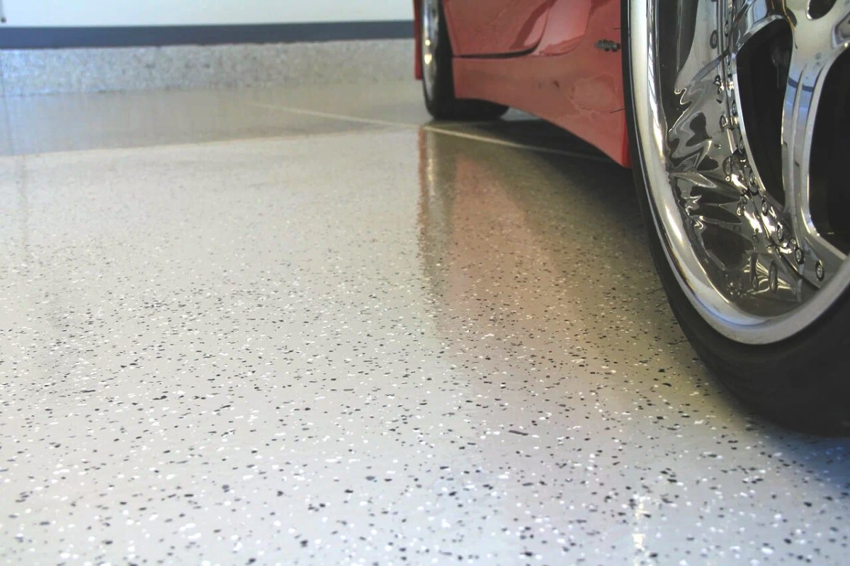 Наливной пол в гараже Наливной пол в гараже