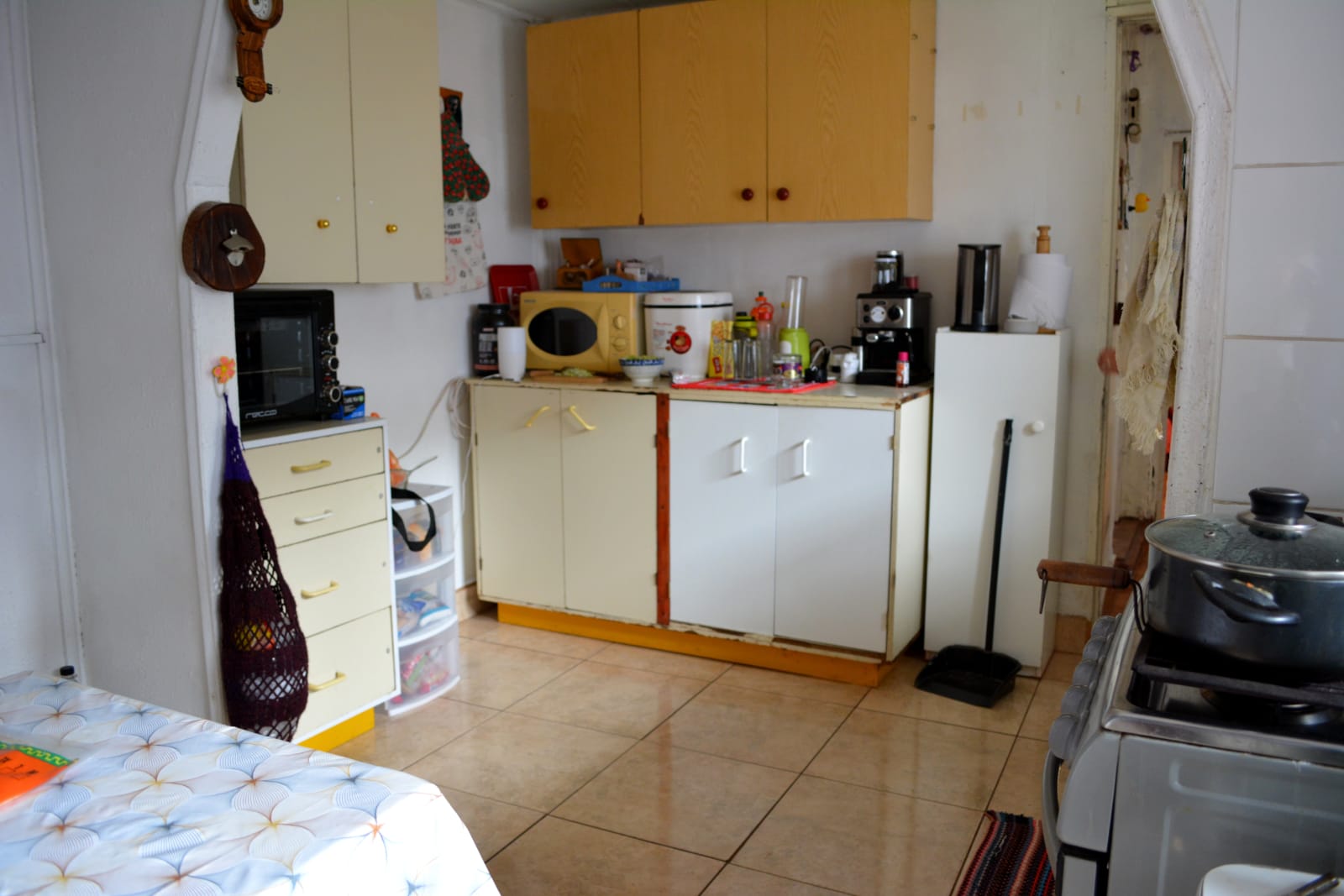 Foto 2 de CASA EN VENTA / 3 DORM-2BAÑOS / PRECIOSO JARDÍN