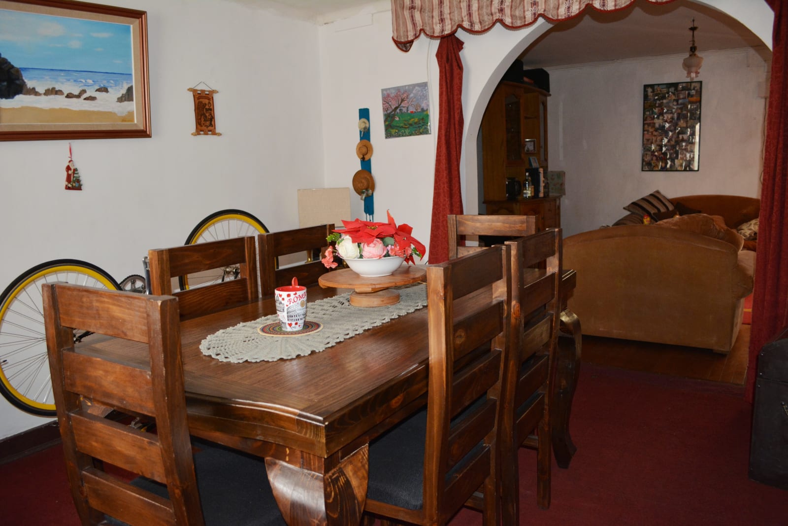 Foto 4 de CASA EN VENTA / 3 DORM-2BAÑOS / PRECIOSO JARDÍN