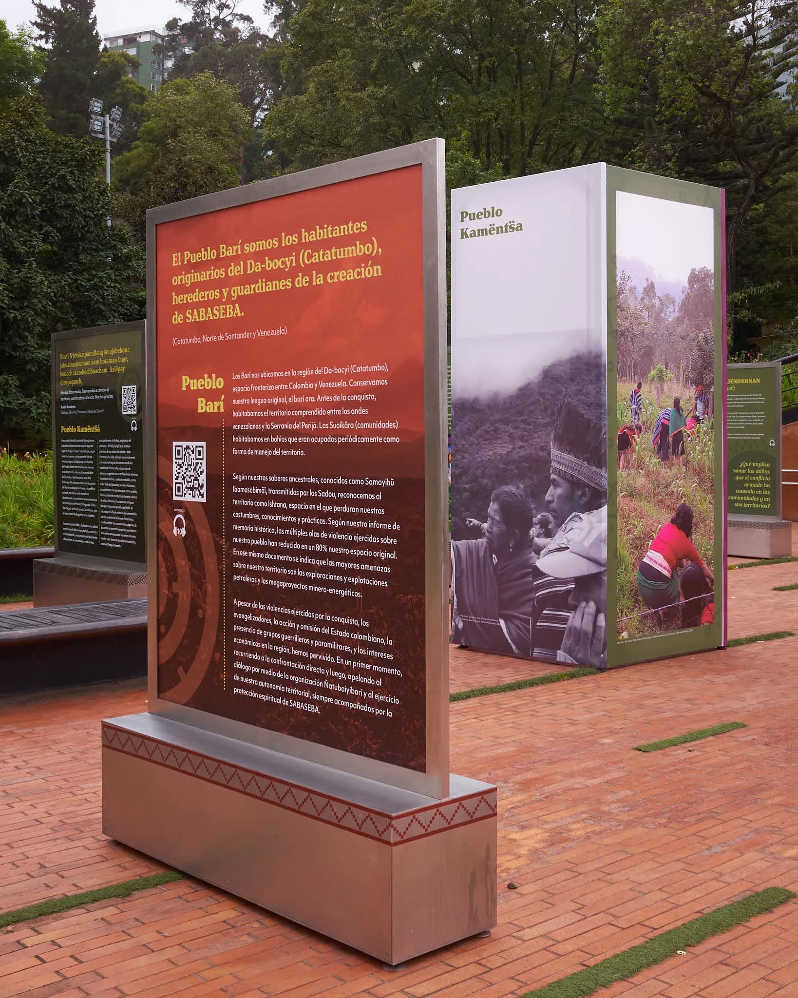 Módulos de exhibición gráfica Pueblos Barí y Kamëntšá