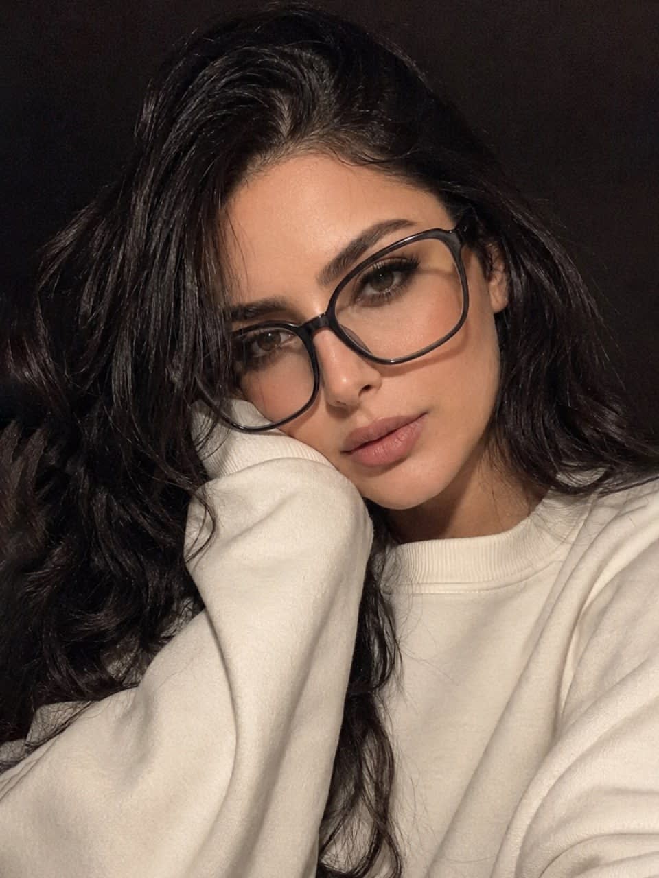 پرامپت سلفی واقعگرایانه با حفظ چهره