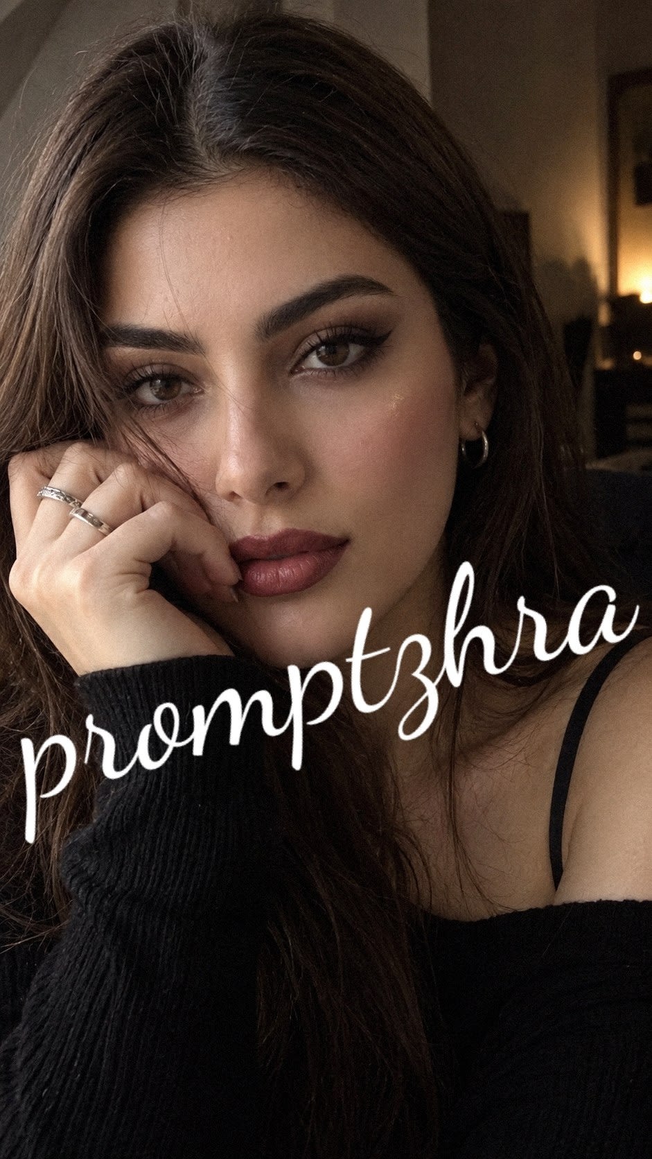 تصویر پرامپت عکاسی پرتره واقعگرایانه با حفظ هویت دقیق | PromptsFA