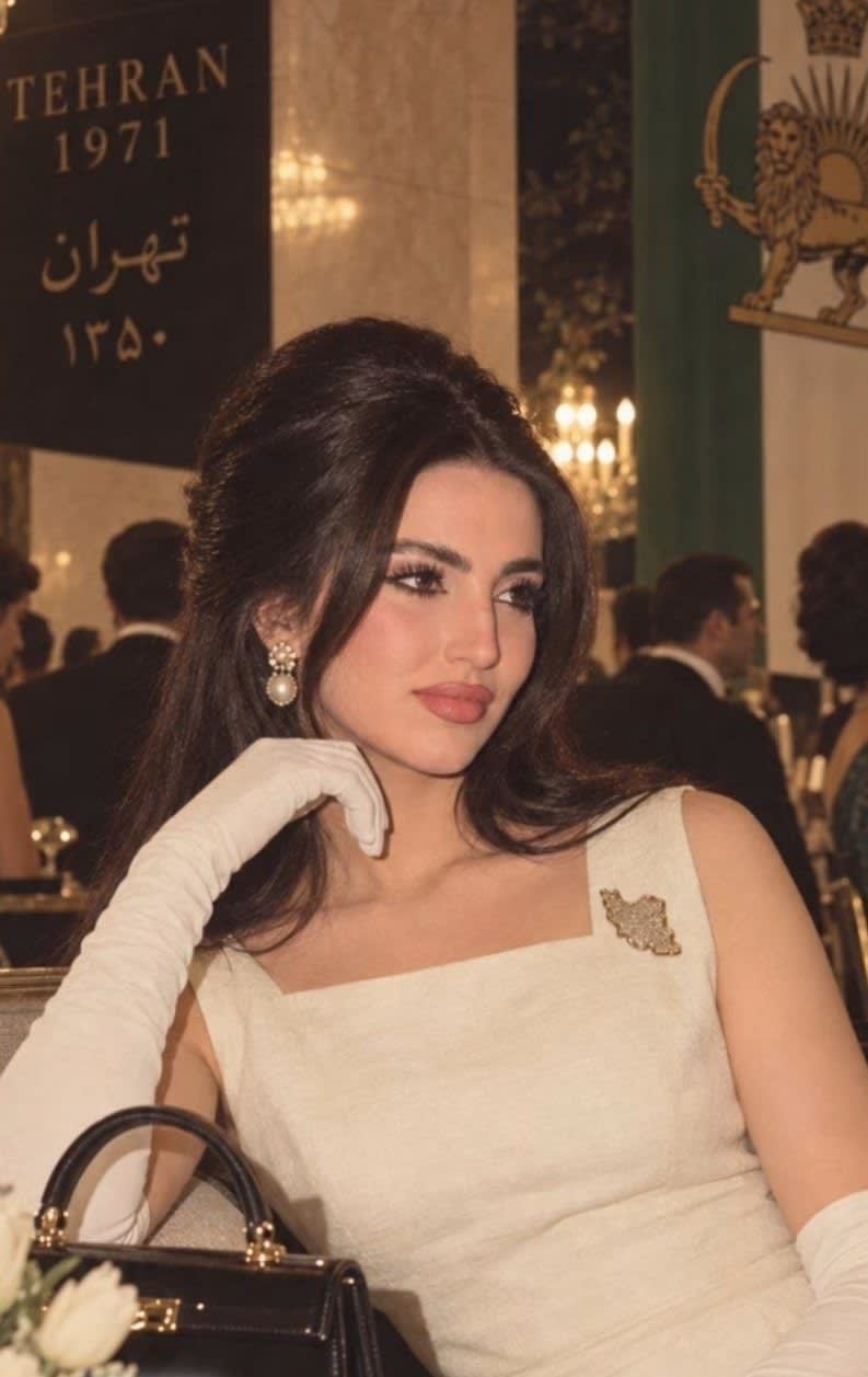 تصویر پرامپت پرتره وینتیج و کلاسیک تهران | PromptsFA