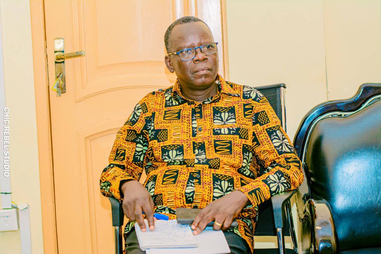 Cadre de l'administration communale de Ouèssè lors de la séance