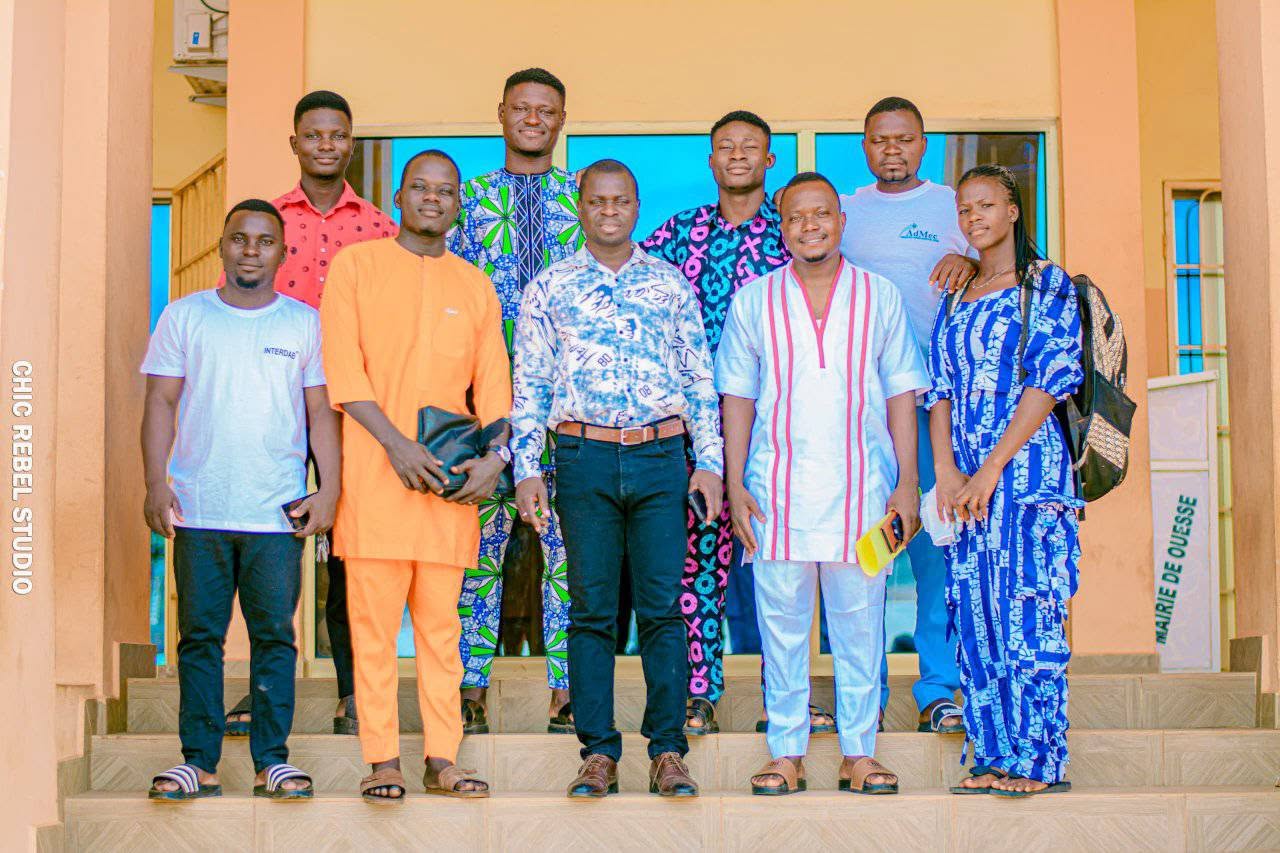 Délégation officielle de la SoCAO et du Comité reçue par la Mairie de Ouèssè
