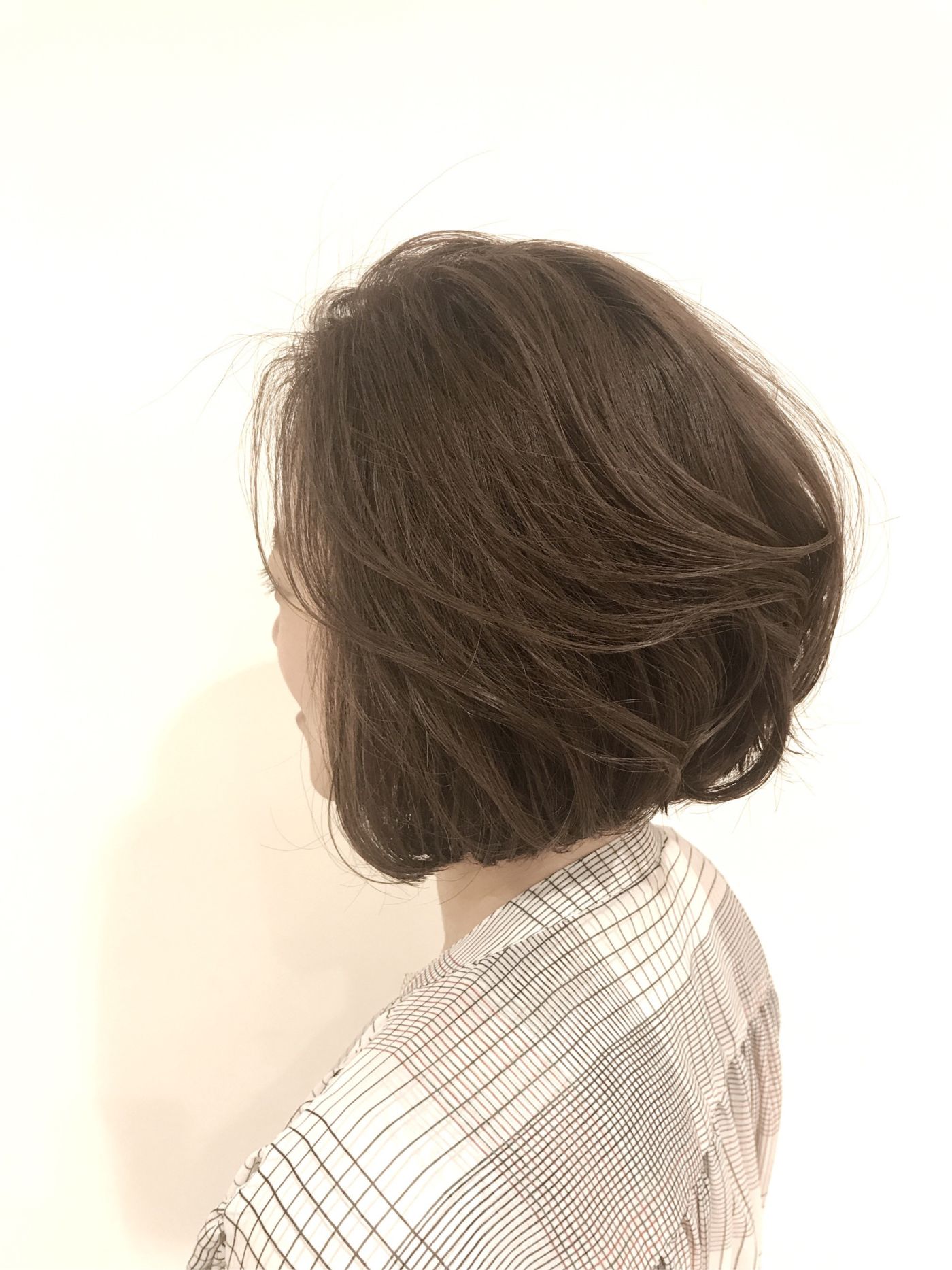 フォレストでカーキ系カラー
