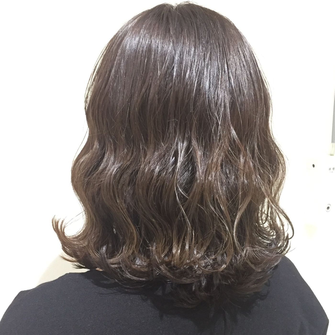 波ウェーブも可愛い♡外ハネスタイル♡