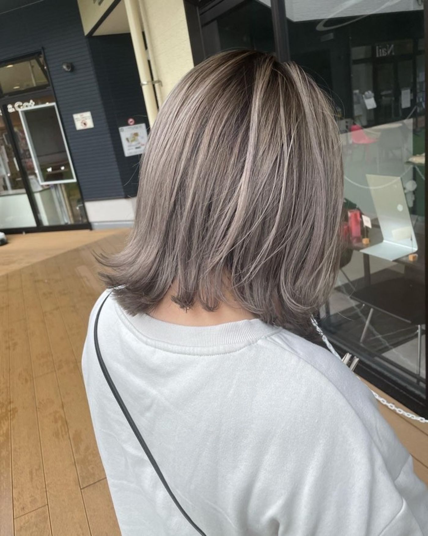 シャドウルーツ