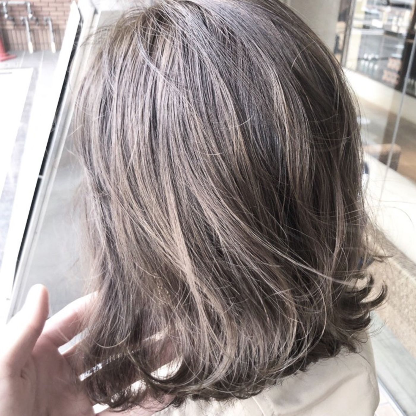 グレイ系で染めた後の『マット感』が出ないのも特徴☆