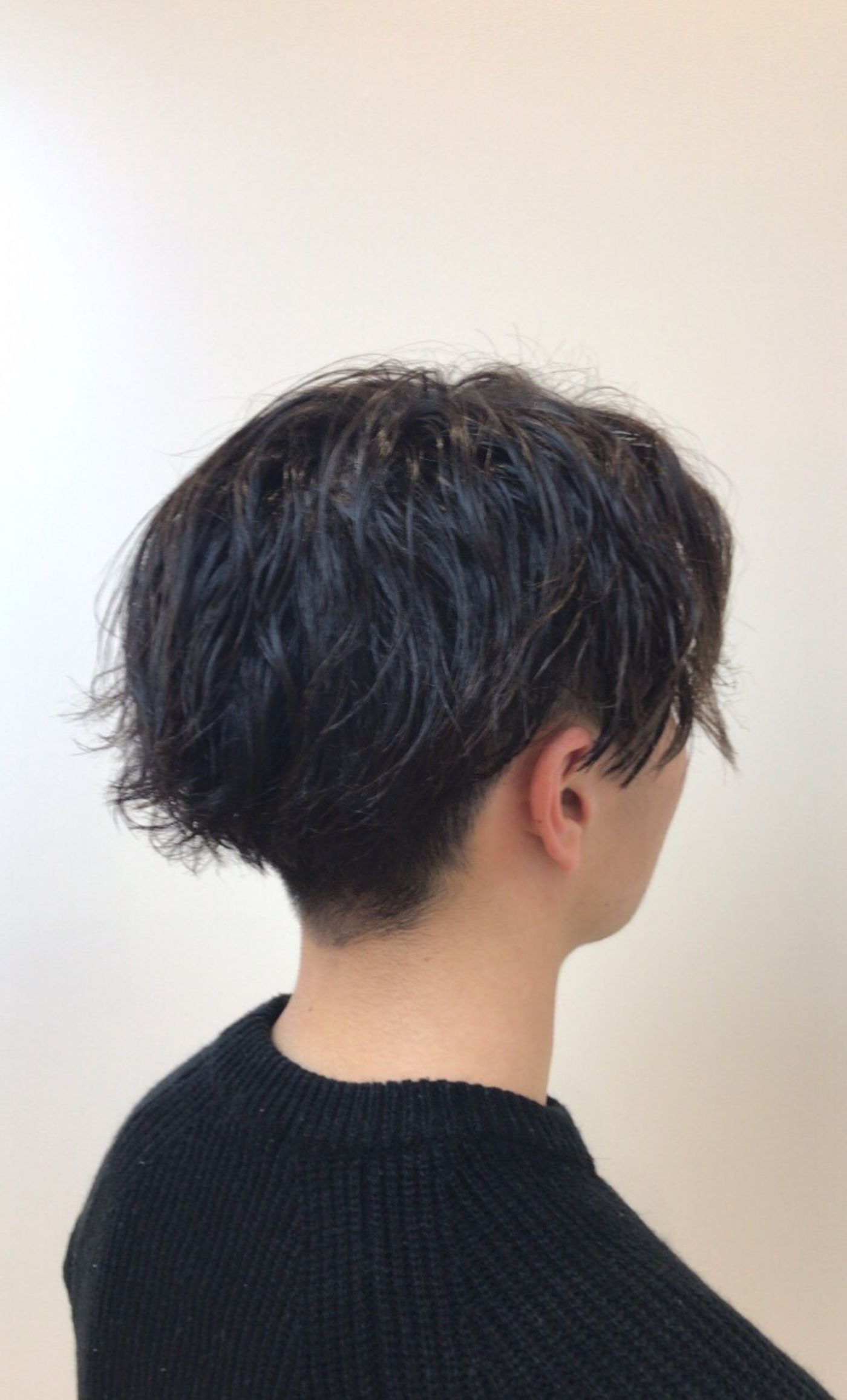 刈り上げマッシュセンターパート