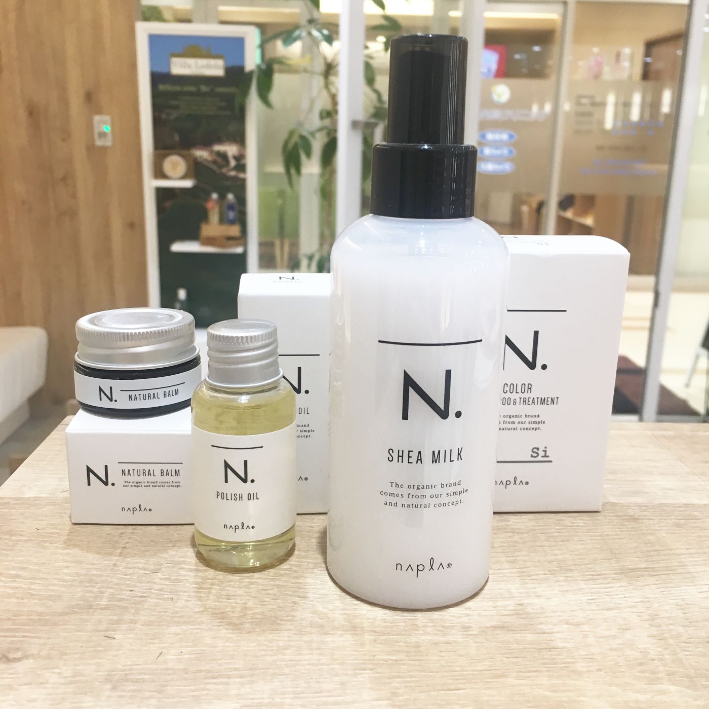 スタイリング剤で変わるヘアースタイル コラム 美容室 Nyny Mothers