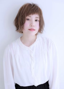 アシメバングが可愛い ショートボブ ヘアカタログ 美容室 Nyny Mothers 姫路南店 永田 真穂 ヘアサロン 美容院 ニューヨークニューヨーク アシメバングが可愛い ショートボブ ヘアカタログ 美容室 Nyny Mothers 姫路南店 永田 真穂 ヘアサロン 美容院 ニューヨークニューヨーク