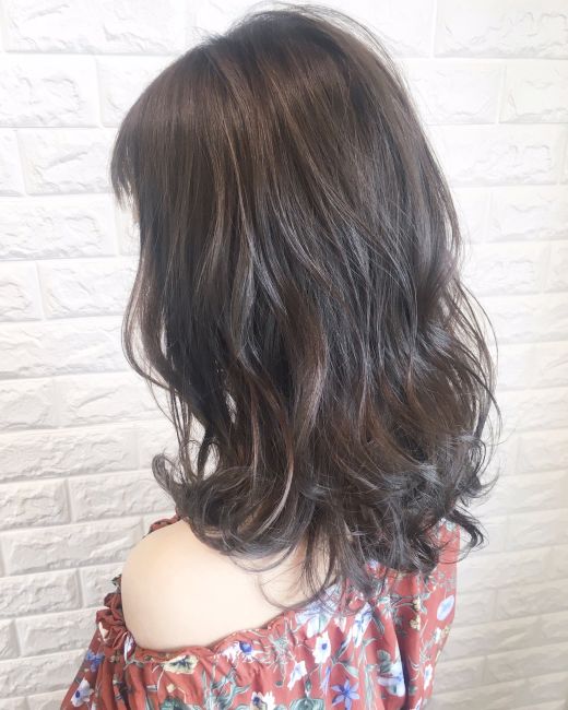 大人かわいいミディアムハイライト ヘアカタログ 美容室 Nyny 河原町三条店 江副 桃子 ヘアサロン 美容院 ニューヨークニューヨーク